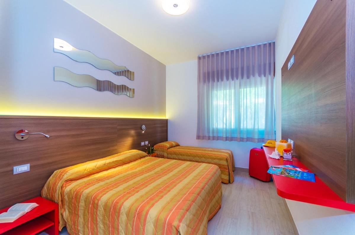Villaggio Mare Blu บิบิโอเน ภายนอก รูปภาพ